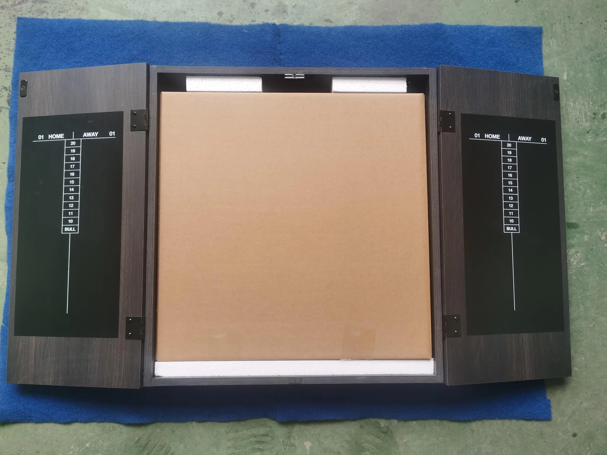 JIAWU Premier Dartboard Cabinet Set - Image 3