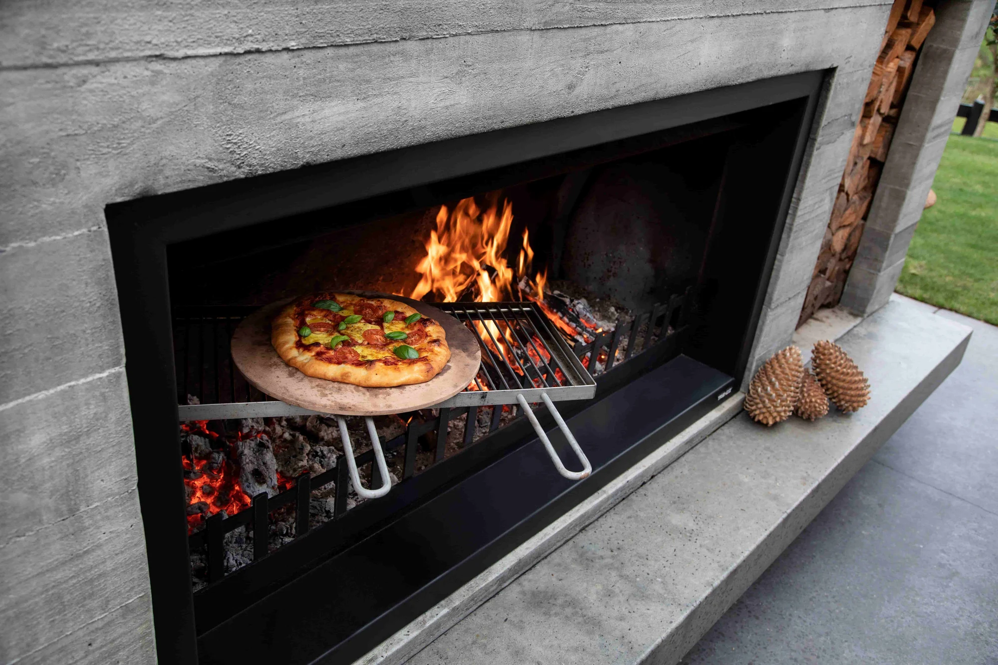 Twin Peak fireplace - Image 4